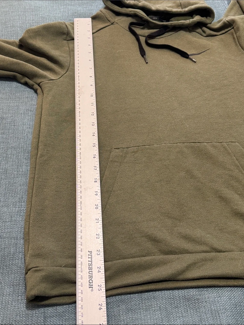 Nike Men's Olive Pullover Hoodie with Black Swoosh Size Medium CJ4321-325 Dr-Fit